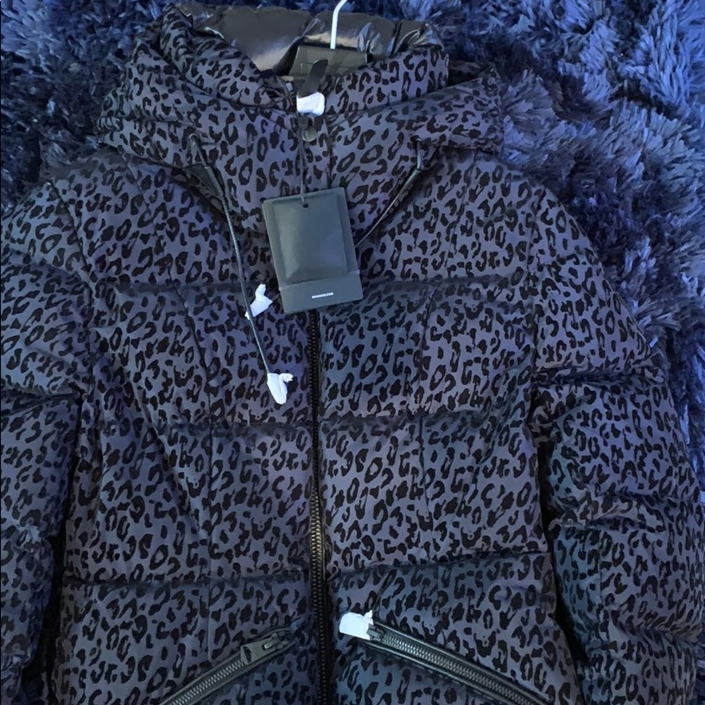 Women’s small cheetah blue MACKAGE NWT